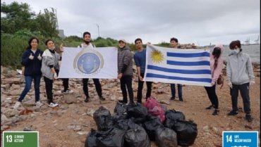 We Clean Uruguay with Love #Uruguay